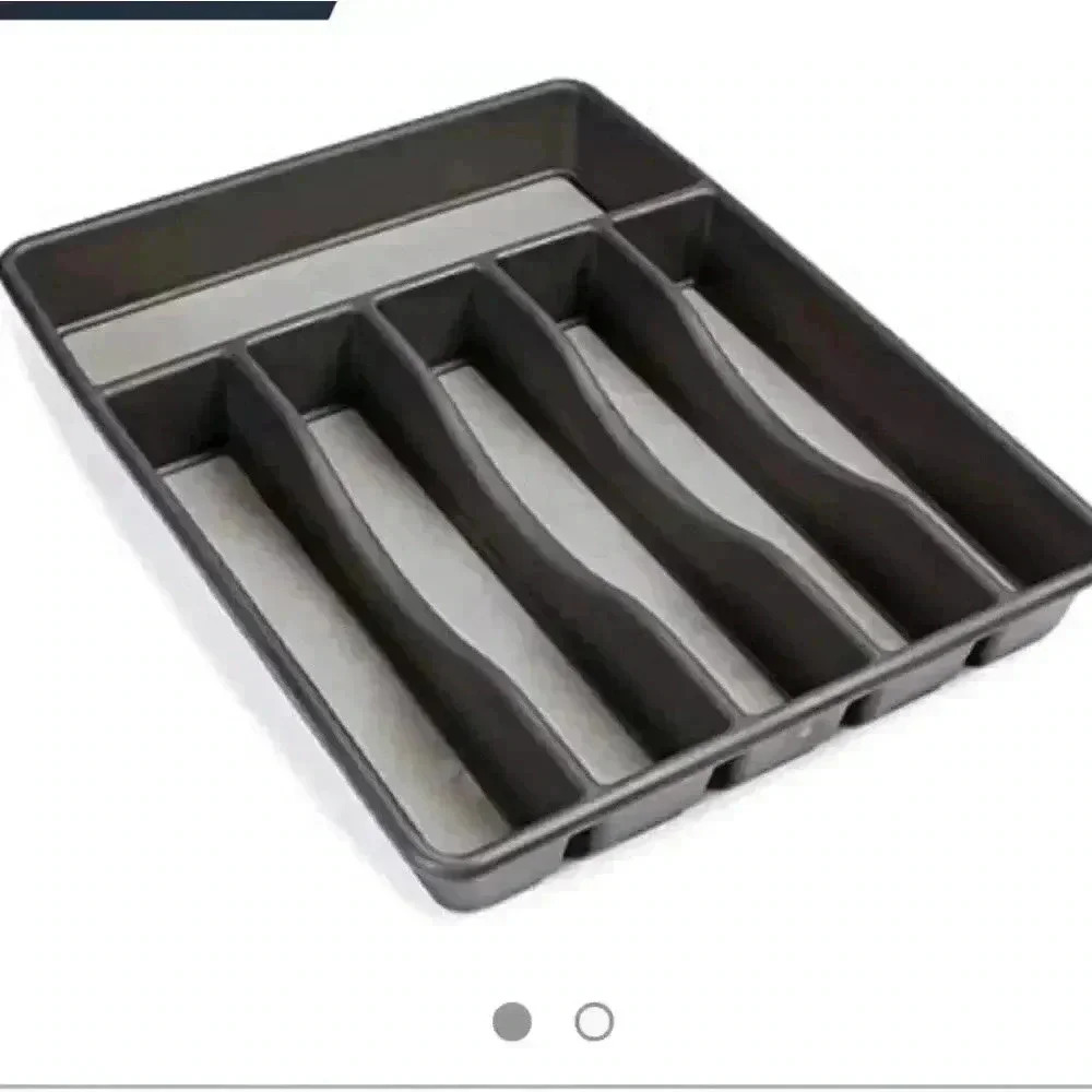 Silverware organizer tray non slip